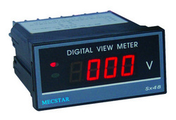 ���Ե�ѹ��/���Ե�����