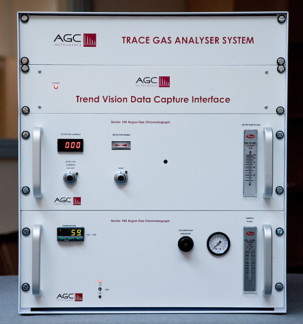 Һ���������ǵ�����Ȳ����ɫ��