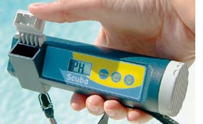 ��ά��/��Яʽˮ���ۺϿ��ٲⶨ��/����Ũ�Ȳⶨ��(����/����/PH/������) �ͺ�:Lovibond