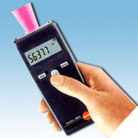 �ǽӴ�ת�ٱ�