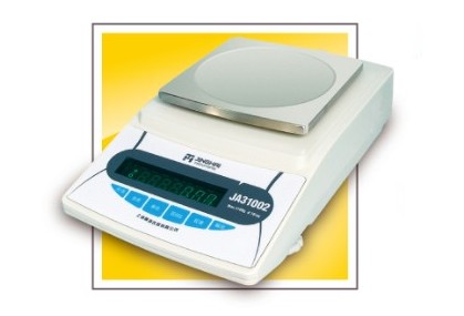 ���Ӿ�����ƽ