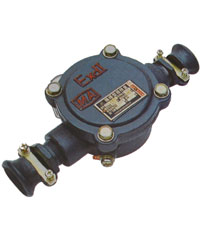 ���ø����͵�ѹ���½��ߺ�/��Դ���ߺ�