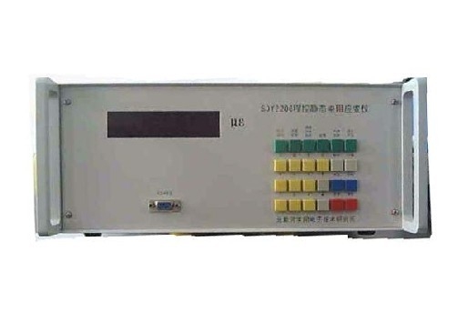 �̿ؾ�̬����Ӧ���ǣ��Զ���