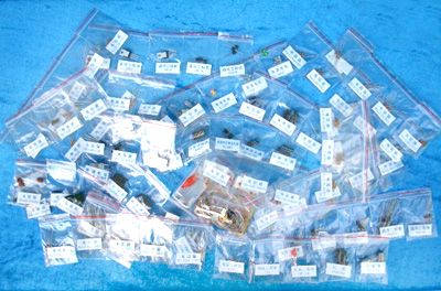 ����Ԫ����ʾʵ�����