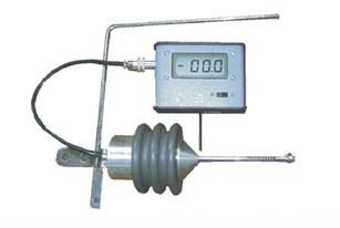 ������·��Ե�Ӵ���ѹ�ֲ�������